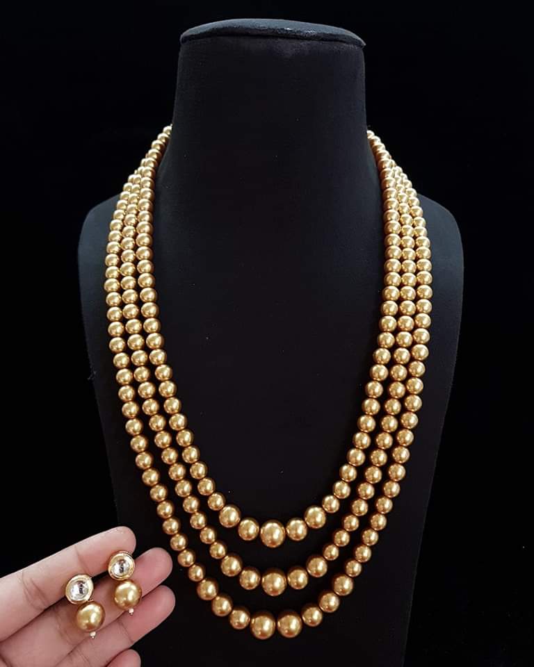 Golden Pearl graduation necklace