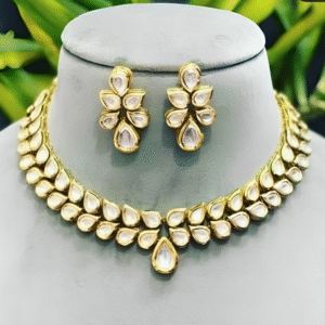 Royal micro plated kundan chowker set