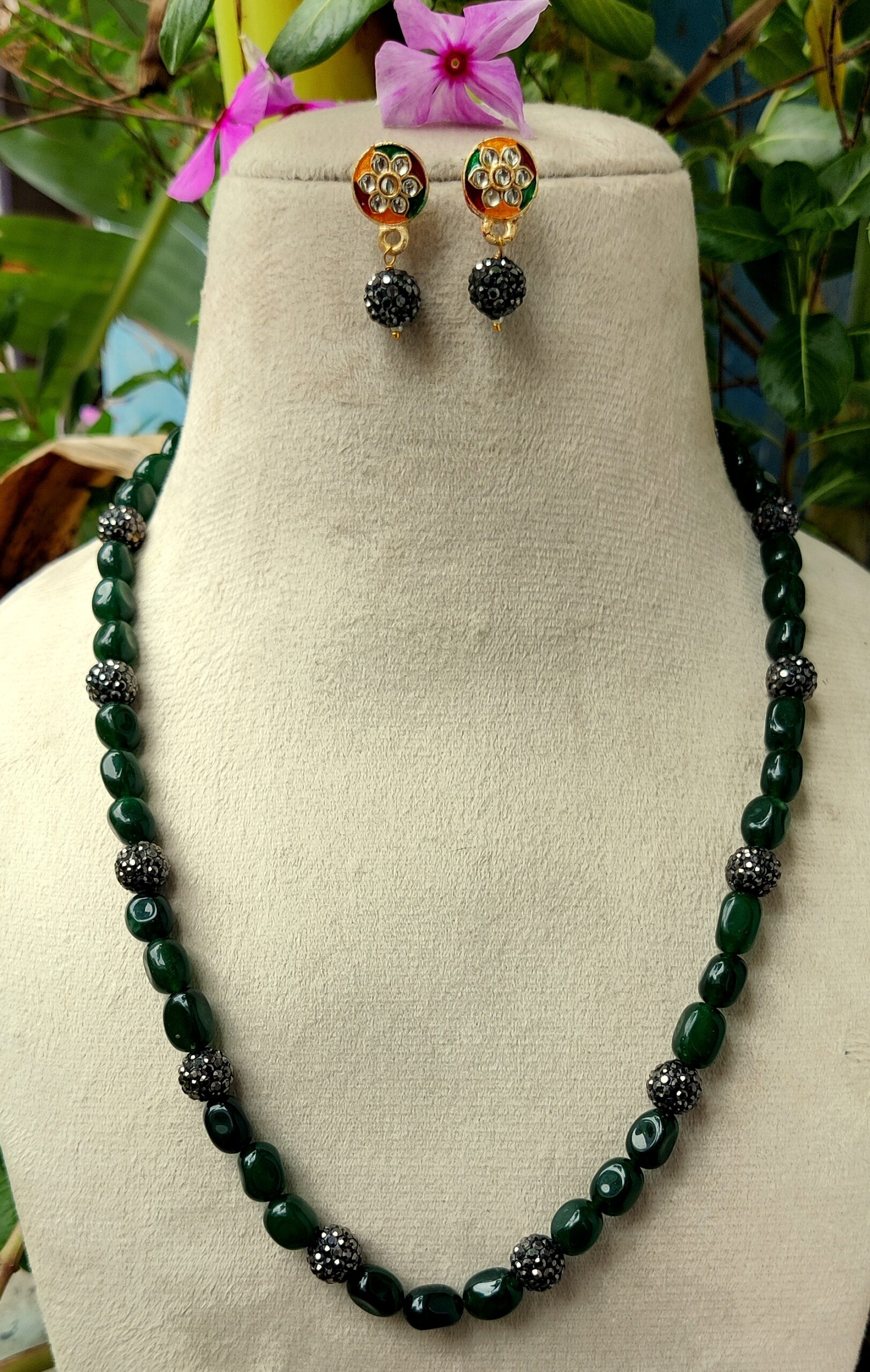 natural quartz single layer mala with meena earing - Image 5
