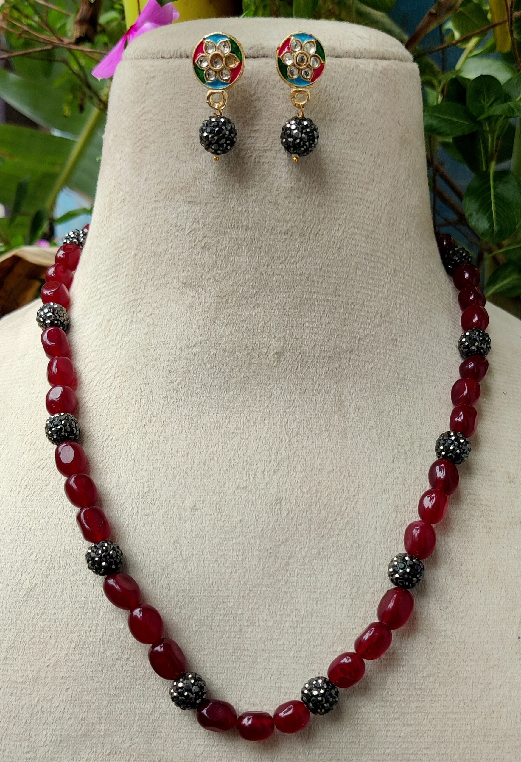 natural quartz single layer mala with meena earing - Image 6